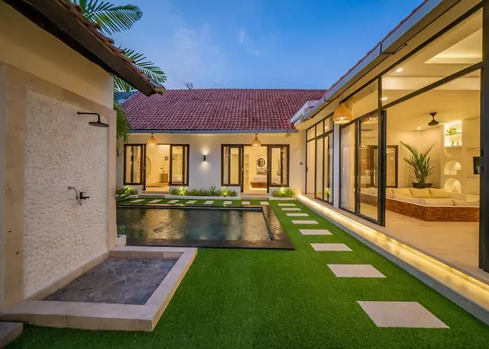 3br W- Pool & Sun Loungers فيلة سمينياك